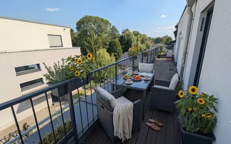 Lebendig wohnen in Köpenick: 3-Zimmer-Wohnung mit Balkon — photo 1